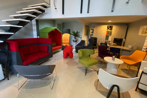 mobilier design en stock Consultez notre Mobilier Design en Stock